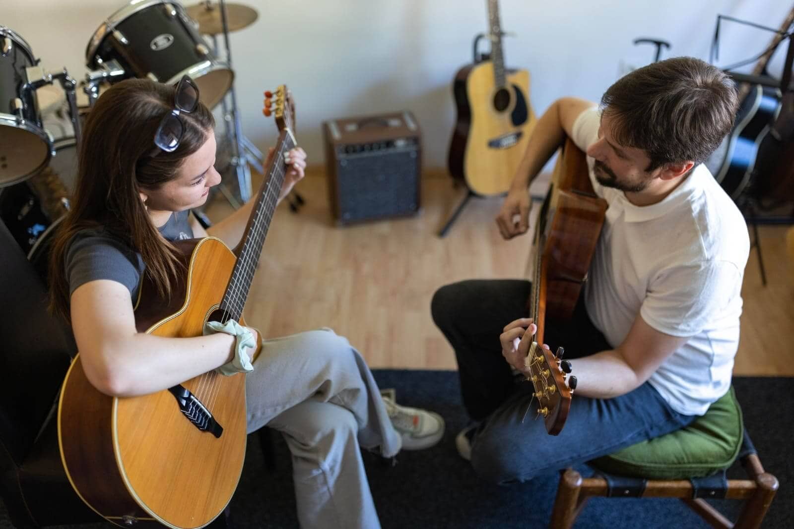 Guitar Lessons Battersea